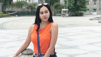 Aura Kasih mengaku belum memiliki pasangan setelah bercerai. Foto: Dok. Instagram/aurakasih