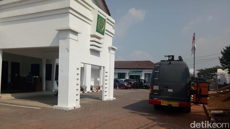 Kejari Cilegon Diteror Bom Kejari Cilegon Diteror Bom