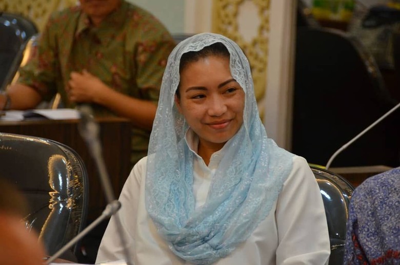 Relawan Asing Tak Berizin Diusir, Gerindra Kritik Pemerintah Relawan Asing Tak Berizin Diusir, Gerindra Kritik Pemerintah