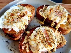 Bosan dengan Telur Goreng? Bikin Saja Poached Egg Buat Sarapan