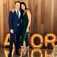 Morena dan Benjamin menjadi sepasang kekasih di serial Gotham. Benih-benih cinta tumbuh di lokasi syuting.  Foto: dok. Instagram