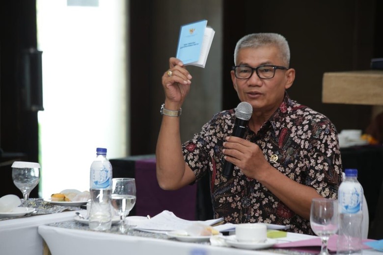 MPR Ajak Masyarakat Tetap Gotong Royong Meski di Tahun Politik MPR Ajak Masyarakat Tetap Gotong Royong Meski di Tahun Politik