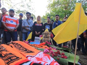 Menpora Hentikan Liga Indonesia Dua Pekan