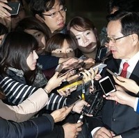 Saya tahu bahwa wartawan bukanlah pekerjaan yang populer, tetapi saya tidak menyesal. Ini adalah pekerjaan yang memesona yang telah memberi saya peluang untuk melihat banyak hal berbeda yang kebanyakan orang tidak lihat, ungkap Moo Bin seperti dikutip dari Bastille Post. Foto: Instagram