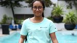 Lumpuh Tak Bikin Atlet Cantik Laura Dinda Tinggalkan Kolam Renang