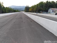Istana Papua Bakal Dekat Jembatan Kebanggaan Jokowi