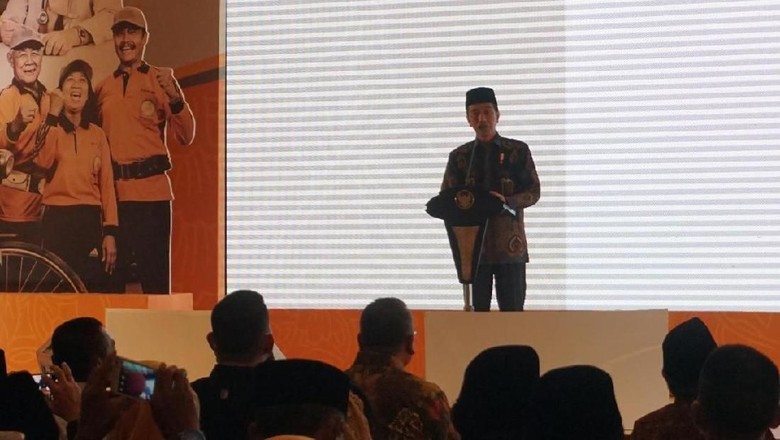 Tak Bagi Sepeda ke Warga, Jokowi: Nanti Jadi Polemik Tak Bagi Sepeda ke Warga, Jokowi: Nanti Jadi Polemik