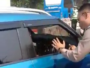Fakta-fakta Perempuan Penerobos Konvoi Jokowi