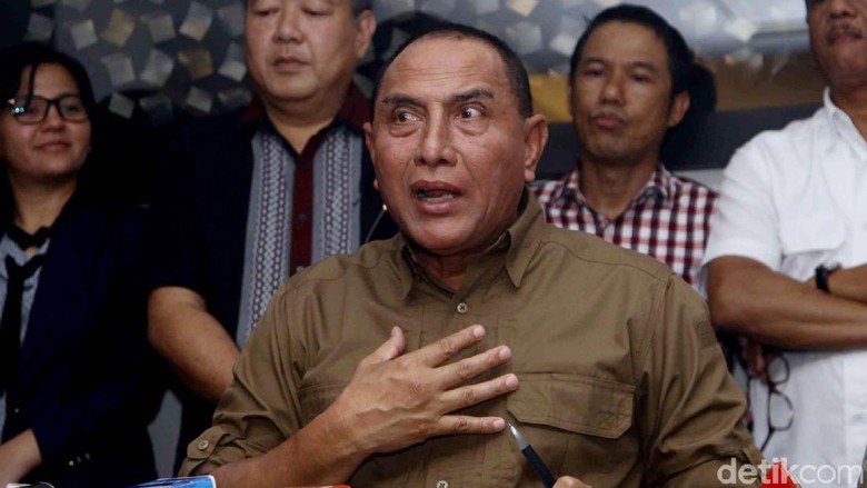 Kata Kemendagri soal Gubernur Sumut Rangkap Ketum PSSI Kata Kemendagri soal Gubernur Sumut Rangkap Ketum PSSI