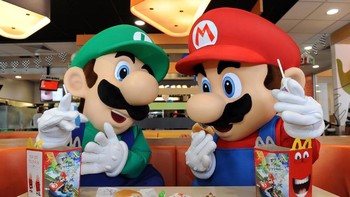4. Luigi. Oke, Luigi tidak sepopuler saudaranya -- Mario. Tapi kehadiran Mario pun cukup janggal jika tak disertai Luigi. (Foto: Bob Riha, Jr./Nintendo of America via Getty Images)