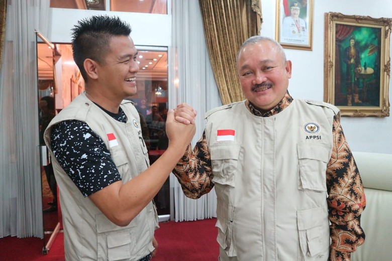 Alex Noerdin Beberkan Rahasia Pimpin Sumsel 10 Tahun Alex Noerdin Beberkan Rahasia Pimpin Sumsel 10 Tahun