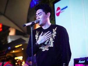 Ifan Seventeen Kecewa dengan BMKG, Nikita Mirzani Unggah Foto Tanpa Hijab