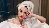 Menurut Anda gimana jika punya istri seperti Dylan? Dok. Instagram/dylan_sahara