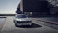 Proporsi desain unik hadir dalam bentuk lampu modul kembar dan bumper depan rendah. Istimewa/Dok.Peugeot.