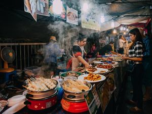 Selain Bangkok, 10 Kota di Asia Ini Punya Destinasi Kuliner yang Enak