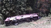 Sebelum terjun ke jurang, bus rombongan SMK PGRI 1 Karanganyar sempat menyalip sebuah bus/Foto: Sugeng Harianto