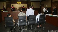Saksi yang dihadirkan Jaksa Penuntut Umum KPK seperti anggota DPR Markus Nari.