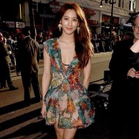 Aktris berusia 33 tahun ini bernama asli Kim Soo-Hyun. Lahir di Seoul, Claudia sempat menghabiskan masa kecilnya di New Jersey, Amerika Serikat, sebelum kembali lagi ke tanah kelahirannya. Foto: Getty Images