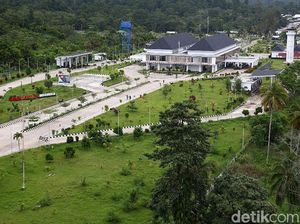 Melihat Suasana PLBN Skouw dari Udara