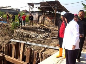 Pemkot Surabaya Siapkan Strategi Hadapi Musim Hujan