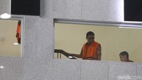 Syahri diduga menerima suap sebanyak 3 kali sebagai fee proyek-proyek pembangunan infrastruktur peningkatan jalan di Dinas PUPR Pemkab Tulungagung. Total penerimaan Syahri yaitu Rp 2,5 miliar.