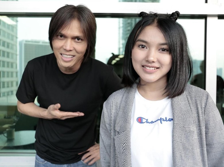 Once dan Shakira Jasmine Bertemu Setelah Rekam Lagu, Kok Bisa? Once dan Shakira Jasmine Bertemu Setelah Rekam Lagu, Kok Bisa?