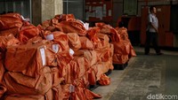 Selain itu target di tahun 2019 PT Pos Indonesia menargetkan 5.000 agen pos di seluruh Indonesia.