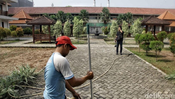 Pemprov DKI Jakarta menggunakan lahan bekas gedung Kodim untuk membangun Taman Benyamin Sueb di Jatinegara. Penasaran?