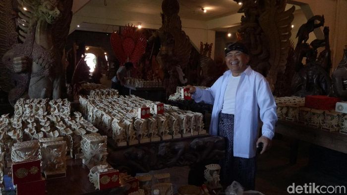 Cerita Maestro Patung di Bali Bikin Suvenir IMF-World Bank 