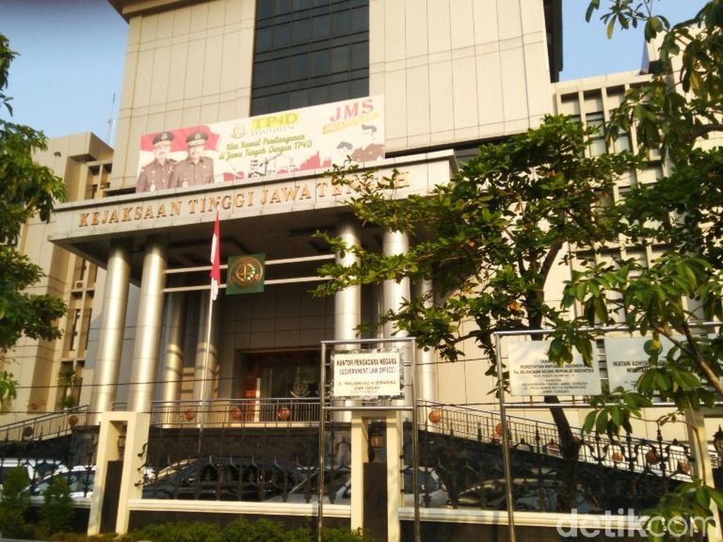 Pengusaha Semarang Ngaku Diminta Jaksa Rp 10 M Kejati Jateng Buka Suara Pengusaha Semarang Ngaku Diminta Jaksa Rp 10 M Kejati Jateng Buka Suara