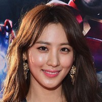 Akan menarik melihat sisi lain dari Nagini. Kamu selama ini hanya melihatnya sebagai Horcrux. Di sini, dia adalah wanita yang menakjubkan dan rapuh yang hanya ingin hidup. Dia ingin tetap menjadi manusia dan menurutku itu sangat kontras dengan karakternya (selama ini), kata Claudia Kim, seperti dikutip dari Entertainment Weekly. Foto: Getty Images