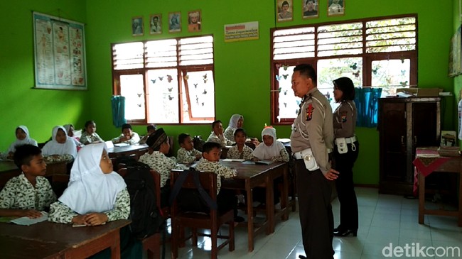 Heboh Timses Prabowo-Sandi Usul Gaji Guru Rp 20 Juta