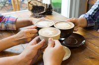 Dibawa oleh Belanda hingga Jadi Kopi Kekinian Milenial