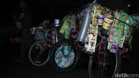 Sebanyak empat sepeda diamankan oleh petugas.