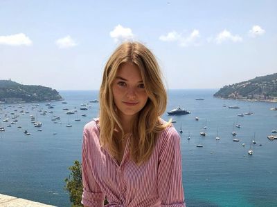Foto: Liburan Willow Hand, Model Victorias Secret Termuda