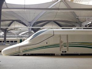 Naik Kereta Cepat Haramain Express, Waktu Tempuh Makkah ke Madinah Cuma 2,5 Jam