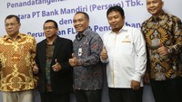 Himpunan Pengembang Pemukiman dan Perumahan (Himperra) dan Perkumpulan Pengembang Sukses Bersama (Perpesma) membangun rumah sederhana bagi masyarakat berpenghasilan rendah (MBR).
