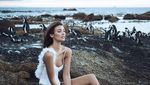Potret Liburan Seksi Lorena Rae, Model Victorias Secret yang Baru