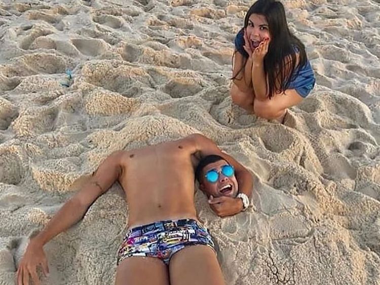 Trik Kreatif Hasilkan Foto yang Bikin Mata Bingung