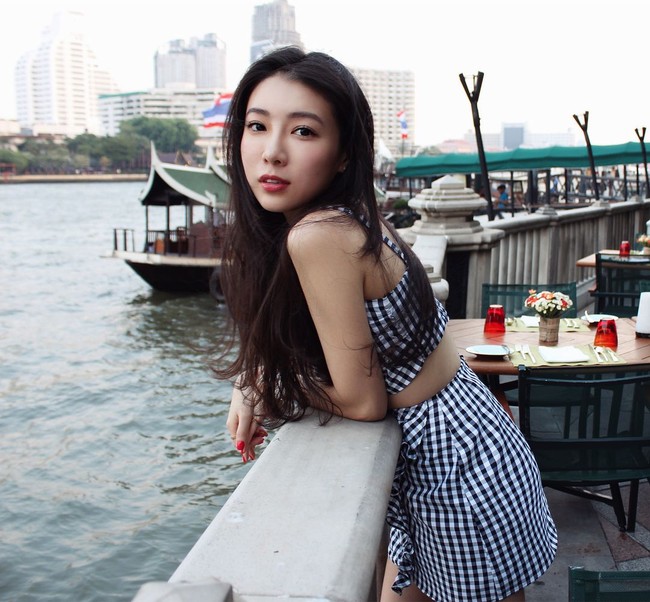 Bagaimana menurutmu dengan penampilan wanita berambut panjang ini? Foto: Instagram @yehdeb