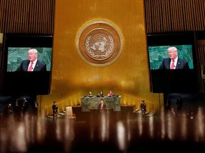 Trump Puji Kim Jong Un, Namun Sanksi untuk Korut Tetap Berjalan