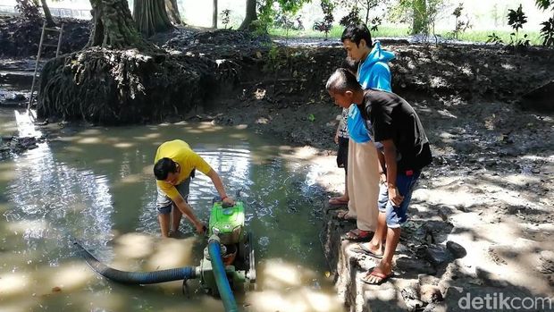 Takut Kena Bala, Warga Tolak Eskavasi Petirtaan Kuno di Pasuruan