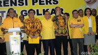 Partai Golkar memberikan penjelasan soal Rp 700 juta yang dikembalikan ke KPK berkaitan dengan kasus suap PLTU Riau-1.
