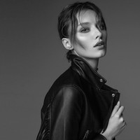 Sebelum mengikuti Miss Ukraine 2018, Veronika Didusenko dikenal sebagai model. Bergabung dengan agensi Women Management, Veronika kerap tampil sebagai model fashion show desainer dunia. Foto: Instagram @veronika_didusenko