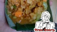 Rujak bebek bukan berarti rujak daging bebek ya. Seharusnya tulisannya rujak bebeg alias rujak buah yang ditumbuk. Foto: Istimewa