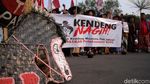 Sambut Petani Kendeng, Begini Aksi Para Pendekar Betawi