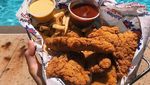 Gurih Renyah! Chicken Fingers dan Kentang Goreng untuk Ngemil Sore Ini