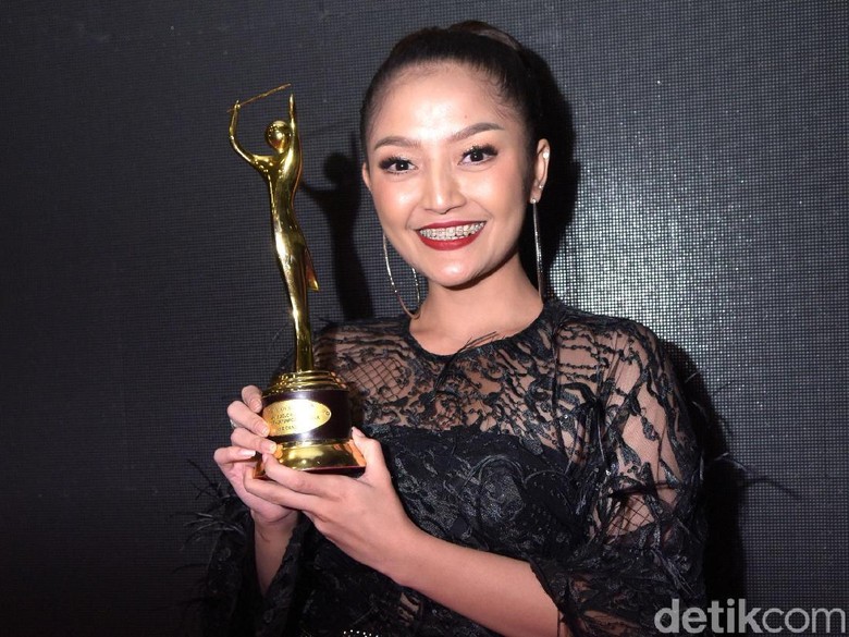 Kesuksesan Lagi Syantik Tak Bikin Honor Siti Badriah Nambah Kesuksesan Lagi Syantik Tak Bikin Honor Siti Badriah Nambah