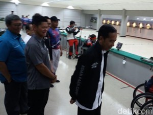 Jokowi Tinjau dan Beri Semangat Latihan Atlet Asian Para Games
