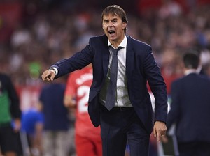 Madrid Dipermalukan, Lopetegui Akui Sevilla Superior